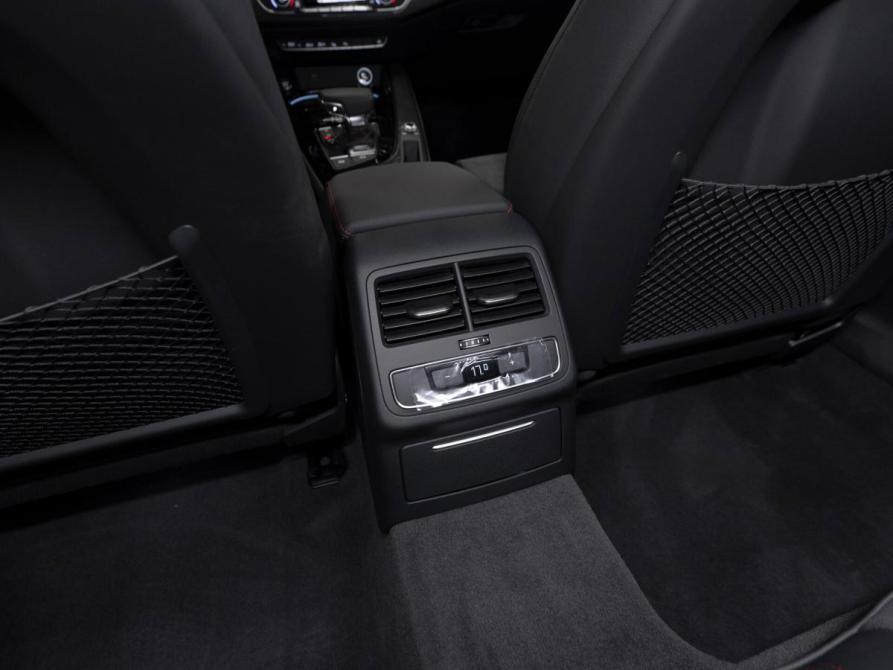 Audi A4 V (B9) Рестайлинг Москва  - изображение 14