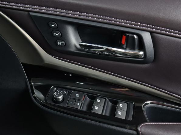 Toyota Harrier III (XU60) с пробегом 2016 года, цена 2 625 000 рублей, 86000 км, внедорожник, Автокод Объявления