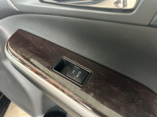 Toyota Camry VII (XV50) Рестайлинг с пробегом 2016 года, цена 2 150 000 рублей, 209563 км, седан, Автокод Объявления