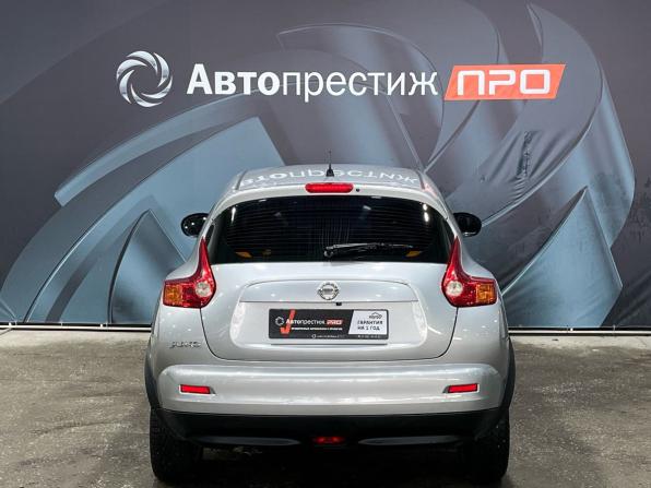 Nissan Juke I с пробегом 2014 года, цена 880 000 рублей, 187996 км, внедорожник, Автокод Объявления