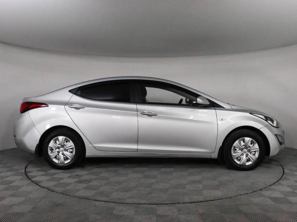 Hyundai Elantra V (MD) Рестайлинг с пробегом 2015 года, цена 1 070 000 рублей, 207945 км, седан, Автокод Объявления