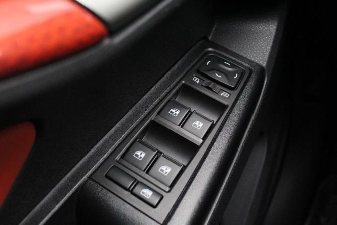 Lada (ВАЗ) Vesta I с пробегом 2022 года, цена 1 420 000 рублей, 55752 км, универсал, Автокод Объявления