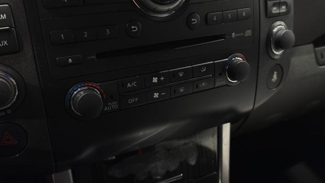 Nissan Pathfinder III Рестайлинг с пробегом 2010 года, цена 1 300 000 рублей, 286917 км, внедорожник, Автокод Объявления