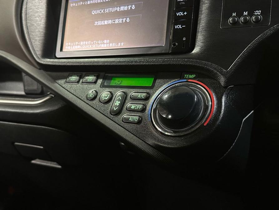 Toyota Aqua I Рестайлинг Челябинск  - изображение 14