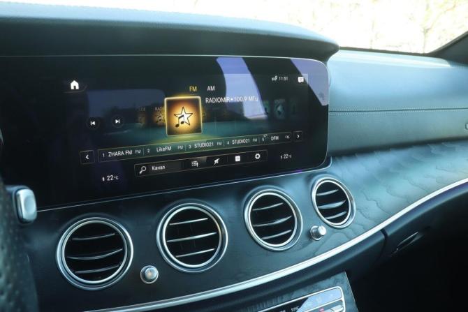 Mercedes-Benz E-Класс V (W213 S213 C238) Рестайлинг с пробегом 2021 года, цена 4 990 000 рублей, 94635 км, седан, Автокод Объявления