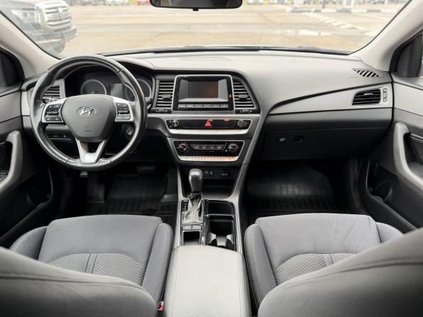 Hyundai Sonata VII (LF) Рестайлинг с пробегом 2018 года, цена 1 595 000 рублей, 127069 км, седан, Автокод Объявления