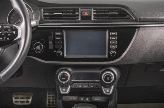 Kia Rio IV с пробегом 2018 года, цена 1 439 000 рублей, 121000 км, хэтчбек, Автокод Объявления