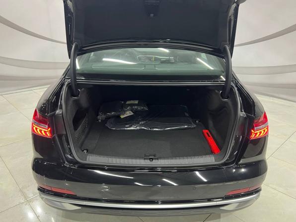 Новый Audi A6 V (C8) Рестайлинг 2024 года, цена 6 899 000 рублей, седан, Автокод Объявления