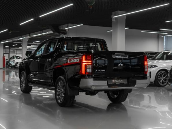 Mitsubishi L200 VI с пробегом 2025 года, цена 5 350 000 рублей, 30 км, пикап, Автокод Объявления