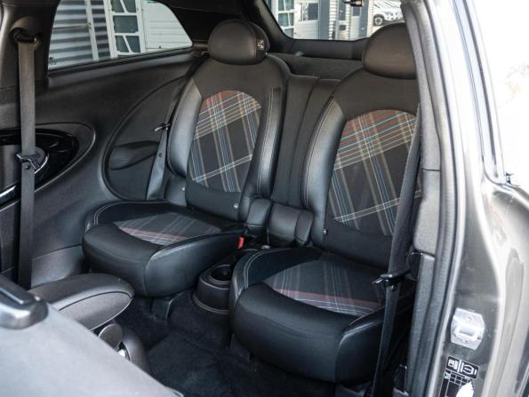 Mini Paceman I с пробегом 2013 года, цена 1 980 000 рублей, 181769 км, хэтчбек, Автокод Объявления