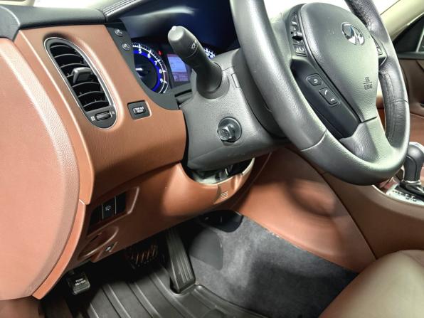 Infiniti QX50 I Рестайлинг с пробегом 2016 года, цена 2 590 000 рублей, 37424 км, внедорожник, Автокод Объявления