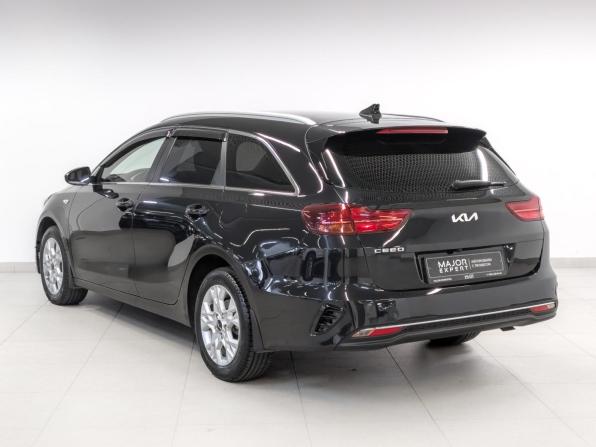 Kia Ceed III Рестайлинг с пробегом 2021 года, цена 2 150 000 рублей, 68212 км, универсал, Автокод Объявления