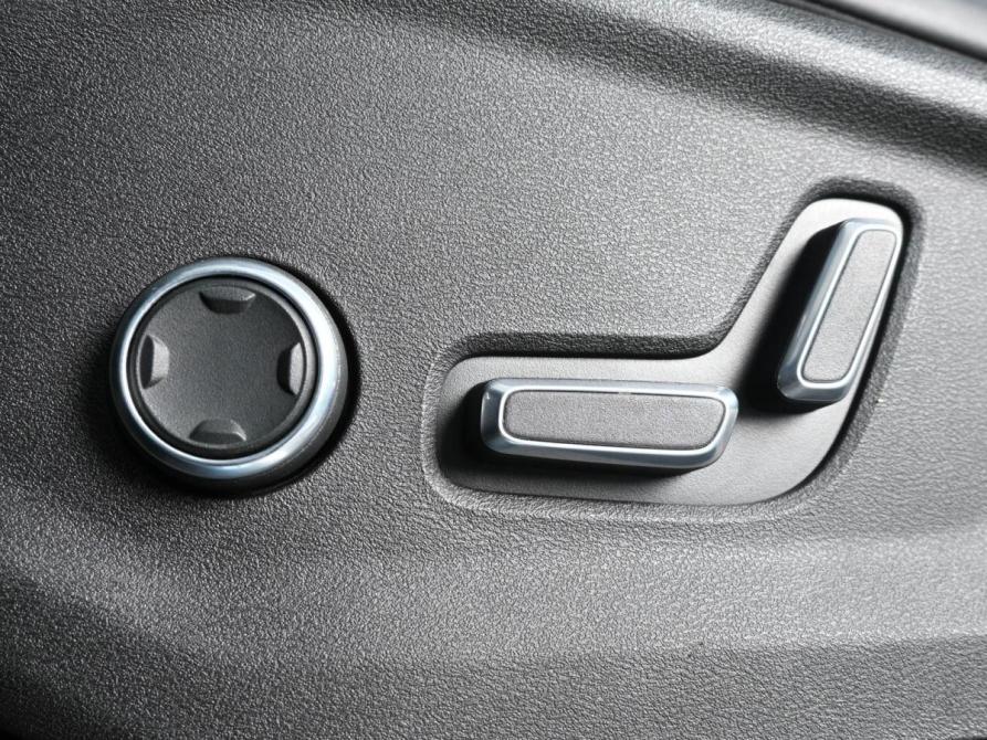 Geely Monjaro I Ростов-на-Дону  - изображение 20