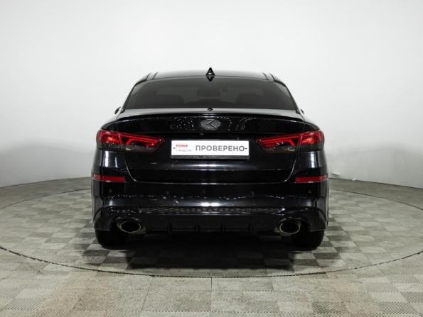 Kia Optima IV Рестайлинг с пробегом 2018 года, цена 1 779 700 рублей, 102055 км, седан, Автокод Объявления