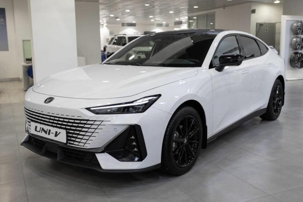 Changan UNI-V I Москва  - изображение 1