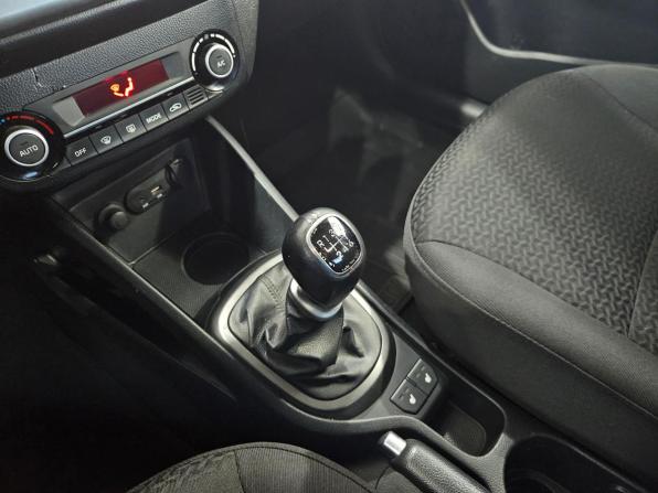 Kia Rio IV с пробегом 2017 года, цена 1 045 000 рублей, 95156 км, седан, Автокод Объявления