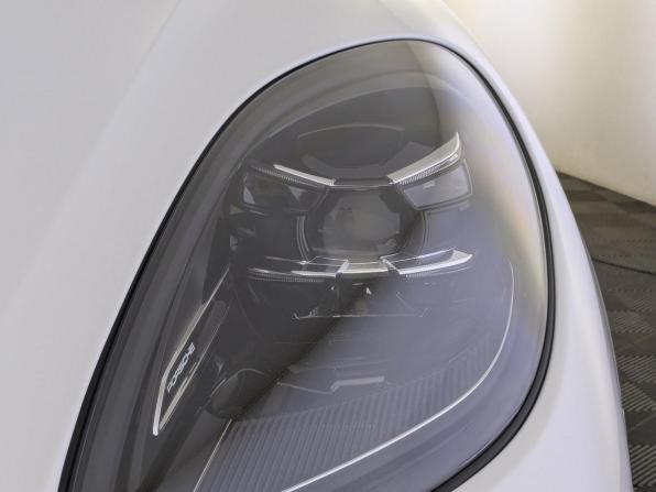 Porsche Macan I Рестайлинг 2 с пробегом 2022 года, цена 7 300 000 рублей, 26584 км, внедорожник, Автокод Объявления