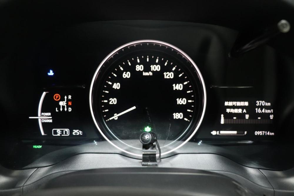 Honda Vezel I Рестайлинг Иркутск  - изображение 16