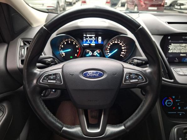 Ford Kuga II Рестайлинг с пробегом 2018 года, цена 1 580 000 рублей, 132576 км, внедорожник, Автокод Объявления
