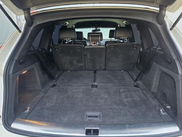 Audi Q7 I (4L) с пробегом 2009 года, цена 999 000 рублей, 326722 км, внедорожник, Автокод Объявления