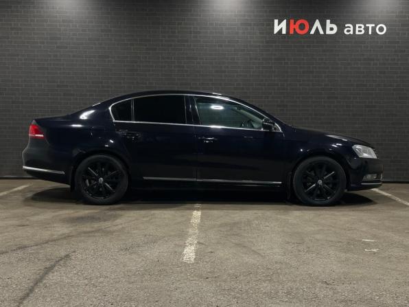 Volkswagen Passat B7 с пробегом 2013 года, цена 1 040 000 рублей, 338884 км, седан, Автокод Объявления