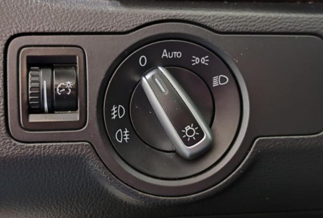 Volkswagen Passat B7 с пробегом 2012 года, цена 1 090 000 рублей, 223073 км, седан, Автокод Объявления