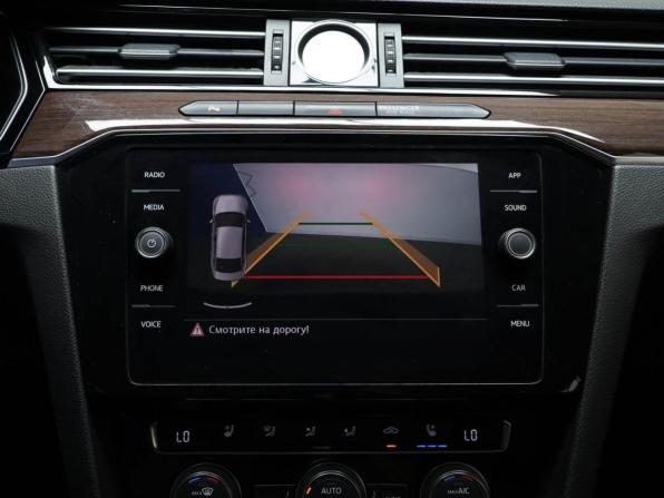 Volkswagen Passat B8 с пробегом 2018 года, цена 1 953 999 рублей, 170673 км, седан, Автокод Объявления