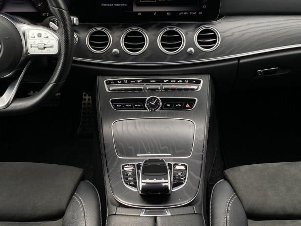 Mercedes-Benz E-Класс V (W213 S213 C238) с пробегом 2020 года, цена 3 770 000 рублей, 89111 км, седан, Автокод Объявления