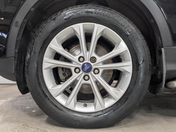 Ford Kuga II Рестайлинг с пробегом 2019 года, цена 1 999 000 рублей, 89130 км, внедорожник, Автокод Объявления
