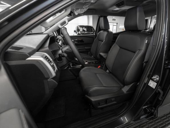 Mitsubishi L200 VI с пробегом 2025 года, цена 5 300 000 рублей, 50 км, пикап, Автокод Объявления