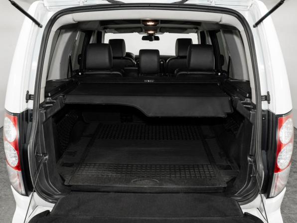 Land Rover Discovery IV с пробегом 2013 года, цена 1 875 000 рублей, 273000 км, внедорожник, Автокод Объявления
