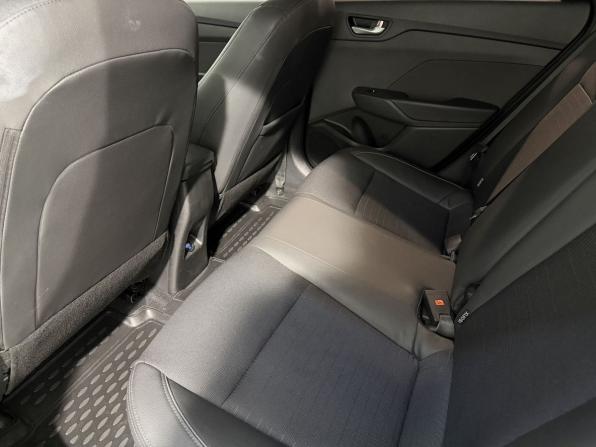 Hyundai Solaris II Рестайлинг с пробегом 2022 года, цена 1 749 800 рублей, 51000 км, седан, Автокод Объявления