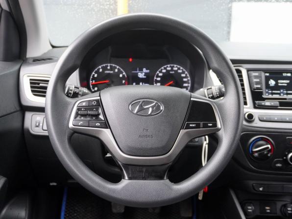 Hyundai Solaris II Рестайлинг с пробегом 2020 года, цена 1 363 000 рублей, 99067 км, седан, Автокод Объявления