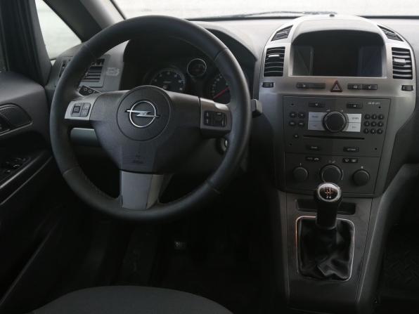 Opel Zafira B с пробегом 2007 года, цена 426 000 рублей, 229000 км, компактвэн, Автокод Объявления