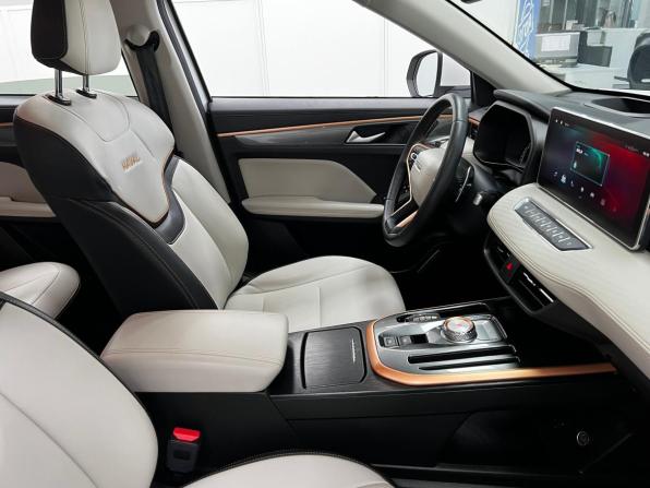 Haval Jolion I с пробегом 2022 года, цена 1 870 000 рублей, 50337 км, внедорожник, Автокод Объявления