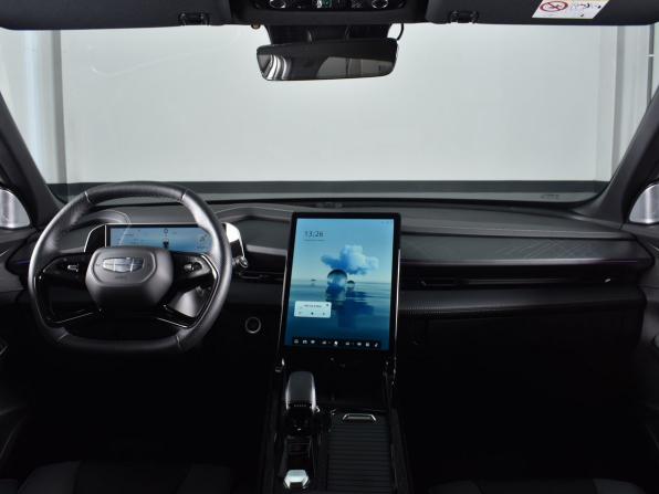 Geely Cityray с пробегом 2024 года, цена 2 599 999 рублей, 4340 км, внедорожник, Автокод Объявления