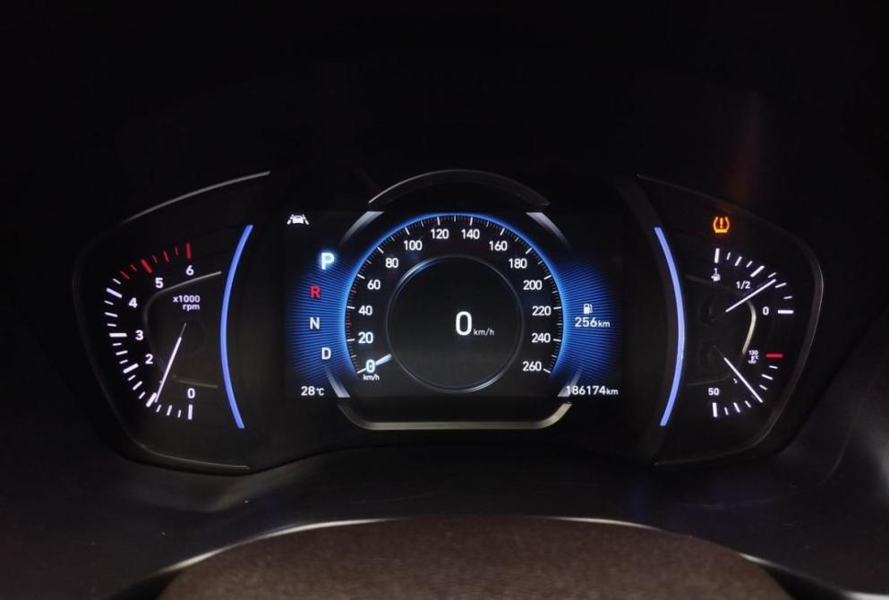 Hyundai Santa Fe IV Саратов  - изображение 13