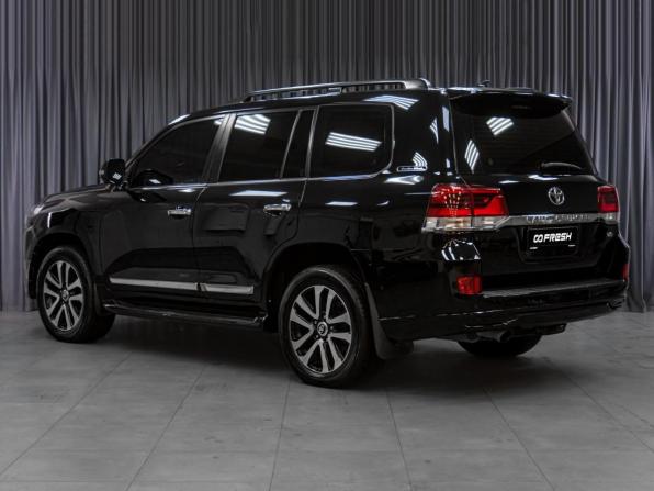 Toyota Land Cruiser 200 Series Рестайлинг 2 с пробегом 2016 года, цена 5 779 000 рублей, 113203 км, внедорожник, Автокод Объявления