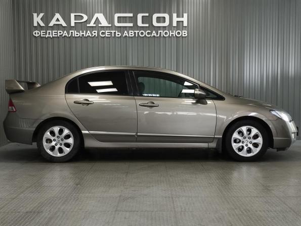 Honda Civic VIII с пробегом 2007 года, цена 695 000 рублей, 233940 км, седан, Автокод Объявления