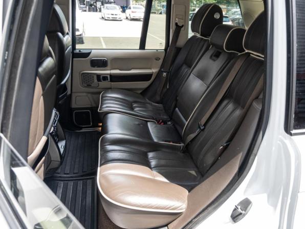 Land Rover Range Rover III Рестайлинг 2 с пробегом 2011 года, цена 1 965 000 рублей, 223035 км, внедорожник, Автокод Объявления