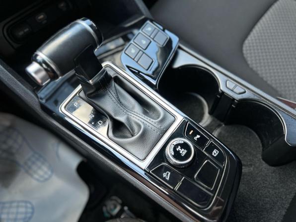 Kia Sportage V с пробегом 2022 года, цена 3 099 000 рублей, 137968 км, внедорожник, Автокод Объявления