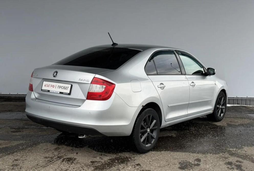 Skoda Rapid I Киров  - изображение 5