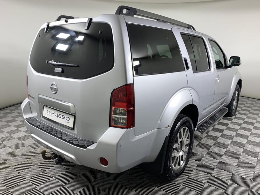 Nissan Pathfinder III Рестайлинг Москва  - изображение 5