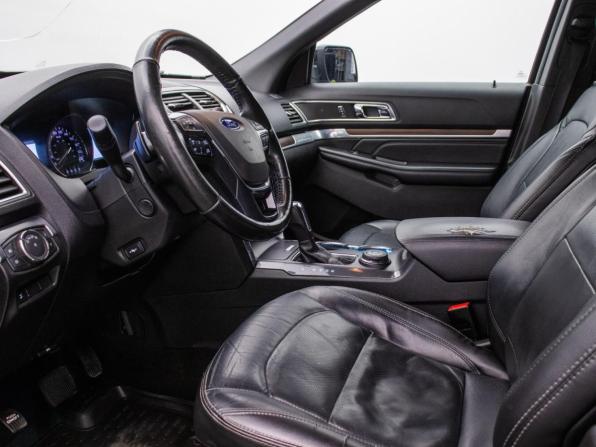 Ford Explorer V Рестайлинг с пробегом 2016 года, цена 2 195 000 рублей, 229283 км, внедорожник, Автокод Объявления