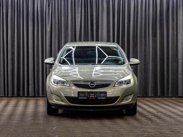 Opel Astra J с пробегом 2011 года, цена 695 000 рублей, 177324 км, хэтчбек, Автокод Объявления