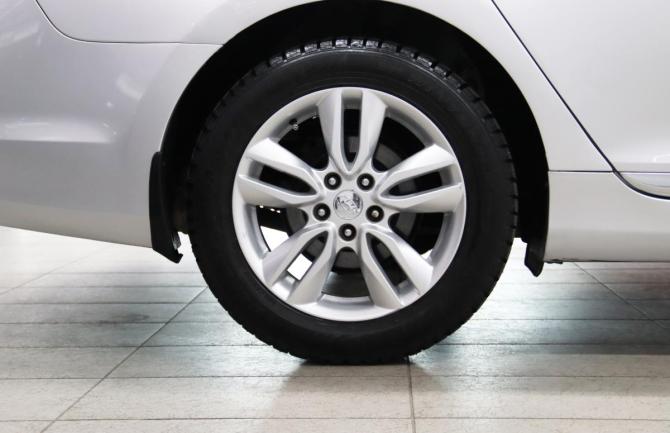 Hyundai Grandeur V с пробегом 2012 года, цена 1 335 350 рублей, 244386 км, седан, Автокод Объявления