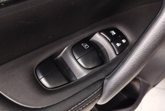 Nissan X-Trail II Рестайлинг с пробегом 2015 года, цена 1 550 000 рублей, 208384 км, внедорожник, Автокод Объявления