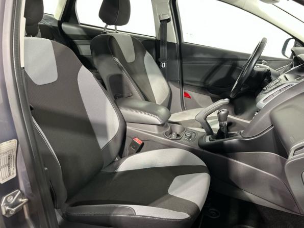 Ford Focus III с пробегом 2013 года, цена 845 000 рублей, 137462 км, седан, Автокод Объявления