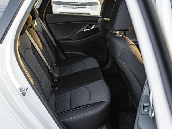 Hyundai i30 III Рестайлинг 2 с пробегом 2023 года, цена 2 200 000 рублей, 130 км, универсал, Автокод Объявления
