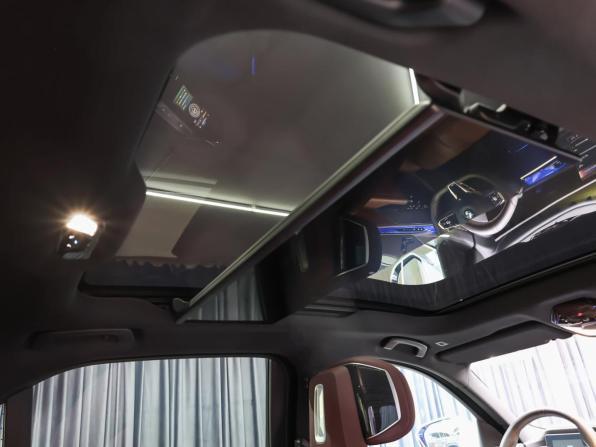 BMW 7 серии VII (G70) с пробегом 2025 года, цена 15 448 000 рублей, 18703 км, седан, Автокод Объявления